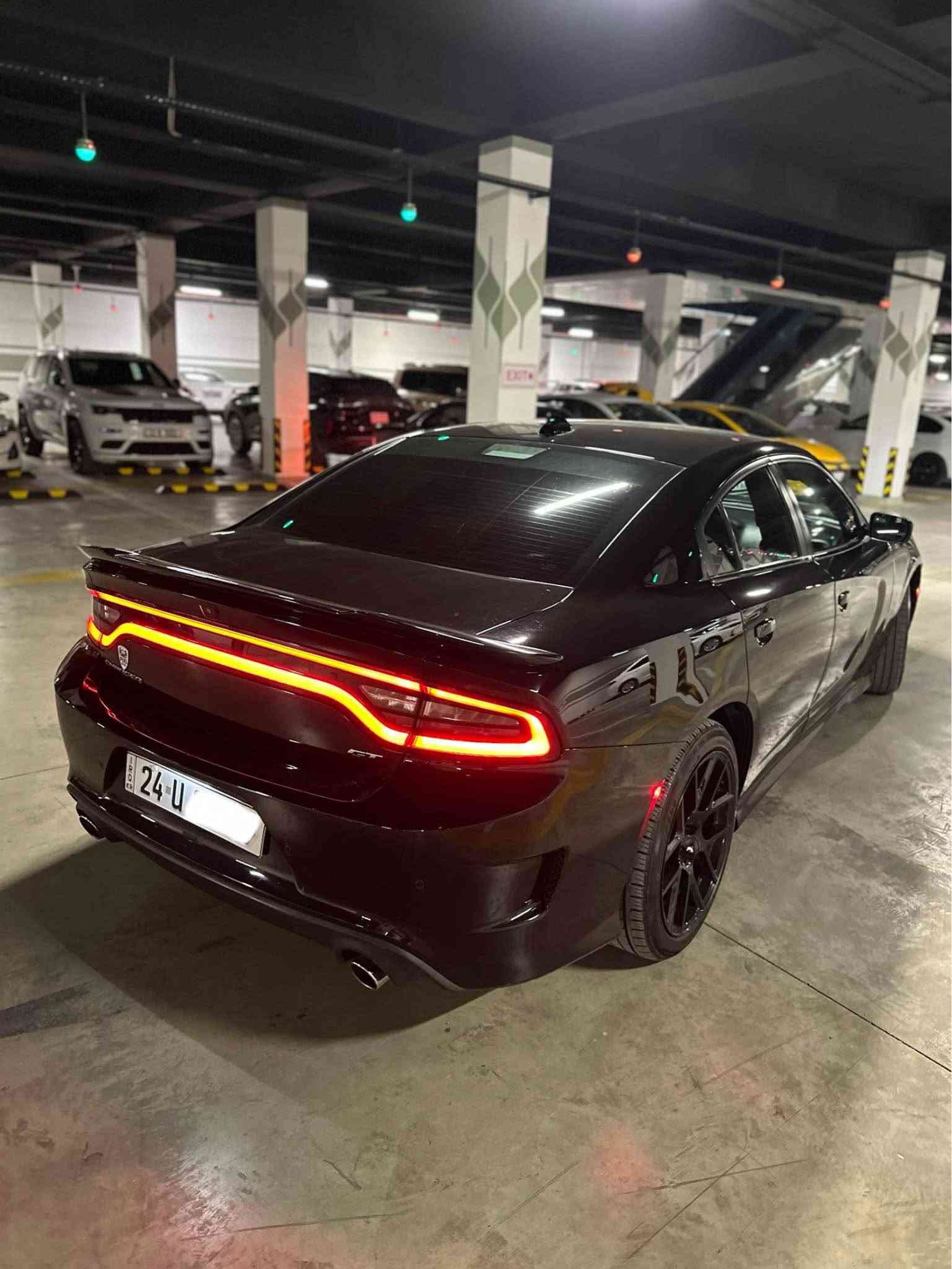 بسم الله الرحمـٰن الرحيم

تحيه للأعضاء الكروب 🥰🫡
Dodge Charger (GT Super Track Pack) 2019

جارجر GT سوبر تراك باك بلاك توب اصل اللون اسود ملكي ♠️ 😈

موصفاتها :

بصمة.  و تشغيل عن بعد

شاشة. جبير
سماعات ALPINE
مازدات زنون + بلوجكترات زنون

سيارة بلاك ادشن كامل من الوكالة 

سوبر تراك باك (تخلي السيارة چلبة)

درايف مود 

ايكو سبورت
‎گير طيارة 

شفتات سترين

ويل 20 انج

تخم تاير جدد

السيارة تلمع 

نشطة وخفيفة 

وبعد مواصفات الGT معروفة 

حادثها‼️‼️:

جاملغ وبنيد و جاملغ صبغ فقط 

السيارة مرتبة وحلوة وتجذب انظار من تمشي بالشارع واتوقع هذا اللون محبوب الكل 😈

السيارة ماشية 122.000 الف ميل

سعرها 185 ورقة وبيها كل المجال للكل الطيب والموطيب🤍.

اي استفسار تكدر تستفسر اهنا وتكدر عل هذا الرقم 

وبالحالتين موجود جواب لاستفسارك وتدللون علينا حبايب🤍.

للاستفسار :***********

موجود واتس أب 

ورصيد 

ومتواجد بكل وقت🤍🤍

مكان السيارة.   اربيل.    🤍🤍 أربيل, العراق
