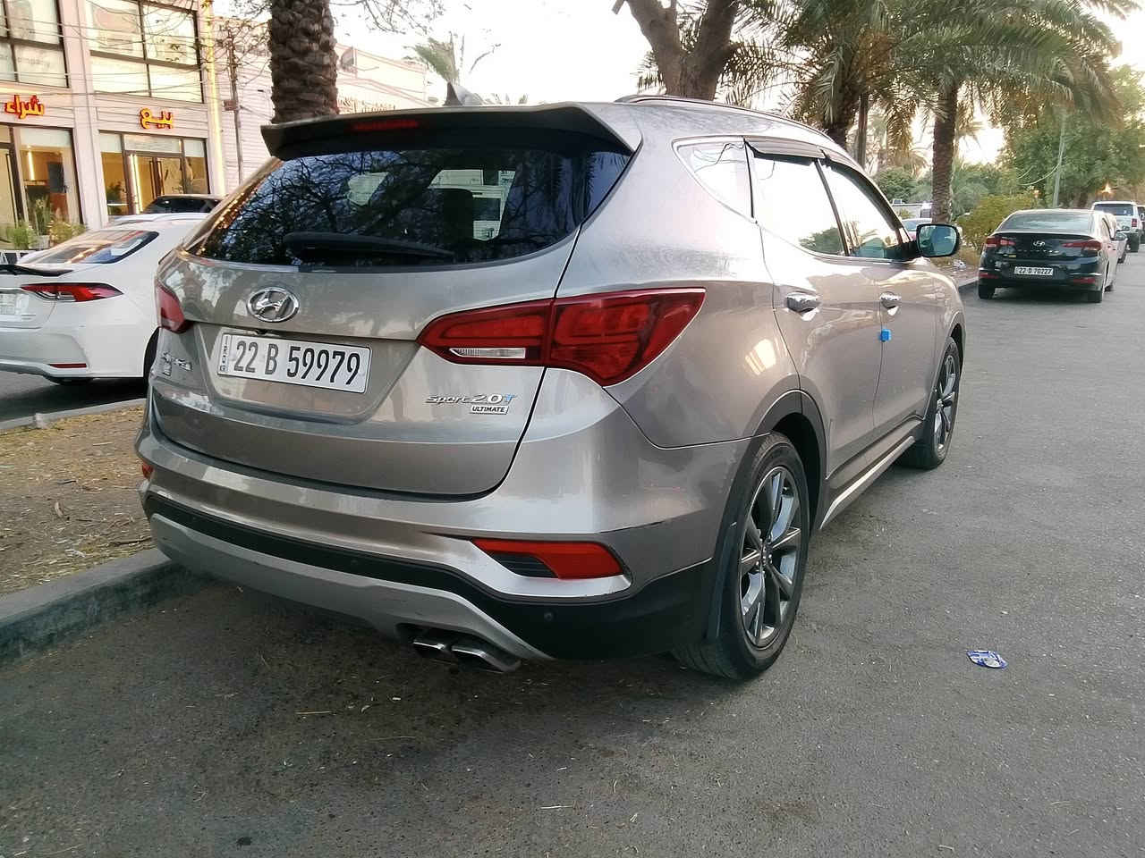 سنتافي 2018 (وارد امريكي) محرك 4سلندر حادثها اثر خارجي فقط كما موضح في الصوره ماشيه 104 الف كيلو متر سياره ما بيها اي نقص السعر 145 وبيها مجال مكان السياره سيديه للاتصال ***********
