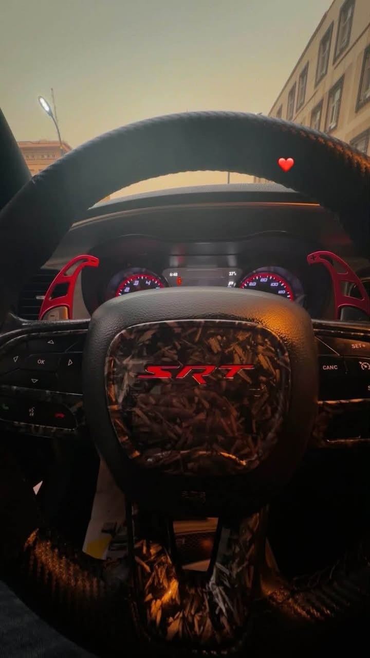 Dodge Charger R/T Daytona
5.700 HEMI
وارد امريكي 
ماشية 79،000ميل  
اللون ماروني 
مواصفات الدايتونه معروفه 
عليهة شوته 
برمجه مصطفى ايكل 
فيت بم ريسنك 
رقم بغداد 
هزه وسنويه جديد 
حادث بنيد  نفسه مصبوغ جاملغ عل بارد  وطلقه بل باب راجعه عل بارد فقط 
سياره كير مكينه حداديه امامي خلفي خير من الله 
سعر 220
العنوان / بغداد-الكراده  
***********
