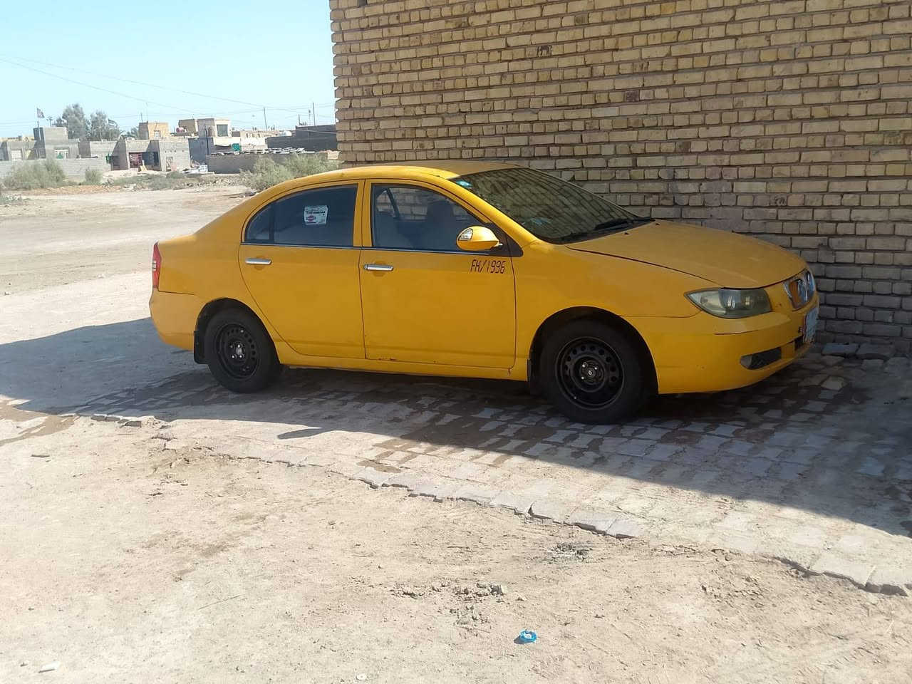 السلام علیکم للبيع ليفان 620 موديل 2011 مكفوله من الضربه ولصبغ ماعده طخه بصيطه شاشه وكامره مكينه كورله كير اوتوماتيك بلادي بلادي مامحور رقم نجف صاحبها الشرعي يمي سنويه لل28 السعر 35 وبيها مجال ***********
