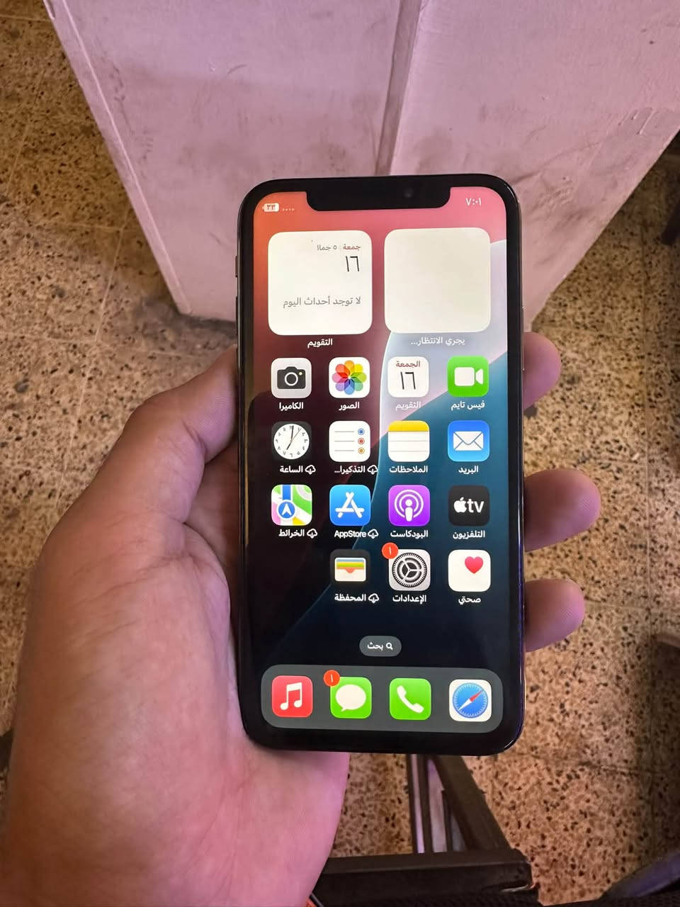 ايفون XS • ٦٤ • بطاريه ١٠٠