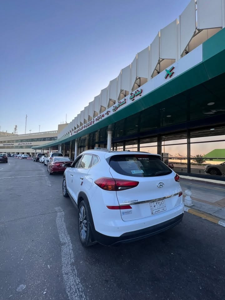 🚘 توكسان خليجي للبيع
• خليجي فول مكفولة 

• فقط طخة بسيطة بباب السائق بمقدار شبر، ومُرجّعة بارد  وصبغ راجع بالكارت
• يوجد تقشّر بسيط بالـ«بنيد» بسبب الغسل، وتم وضع لاصق أبيض مؤقتًا حتى لا يتوسع
• داخلية السيارة جلد بلون مشمشي
• الكشن صاج
• السيارة بحالة جيدة وجاهزة للفحص

السعر: 20,000$

الاتصال عبر الرقم التالي 
***********
