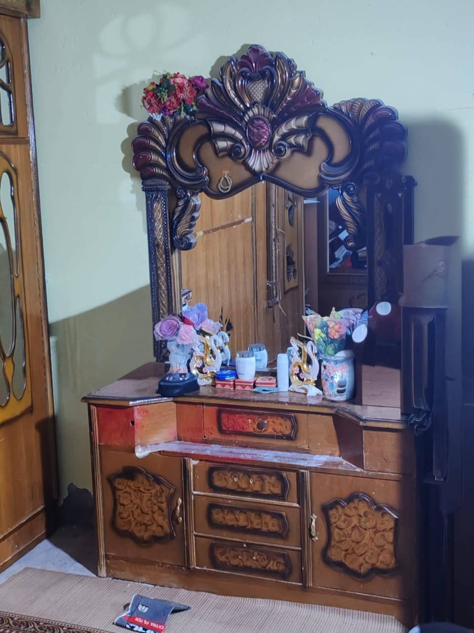 غرفة عراقية • ٥ قطع • نظيفه