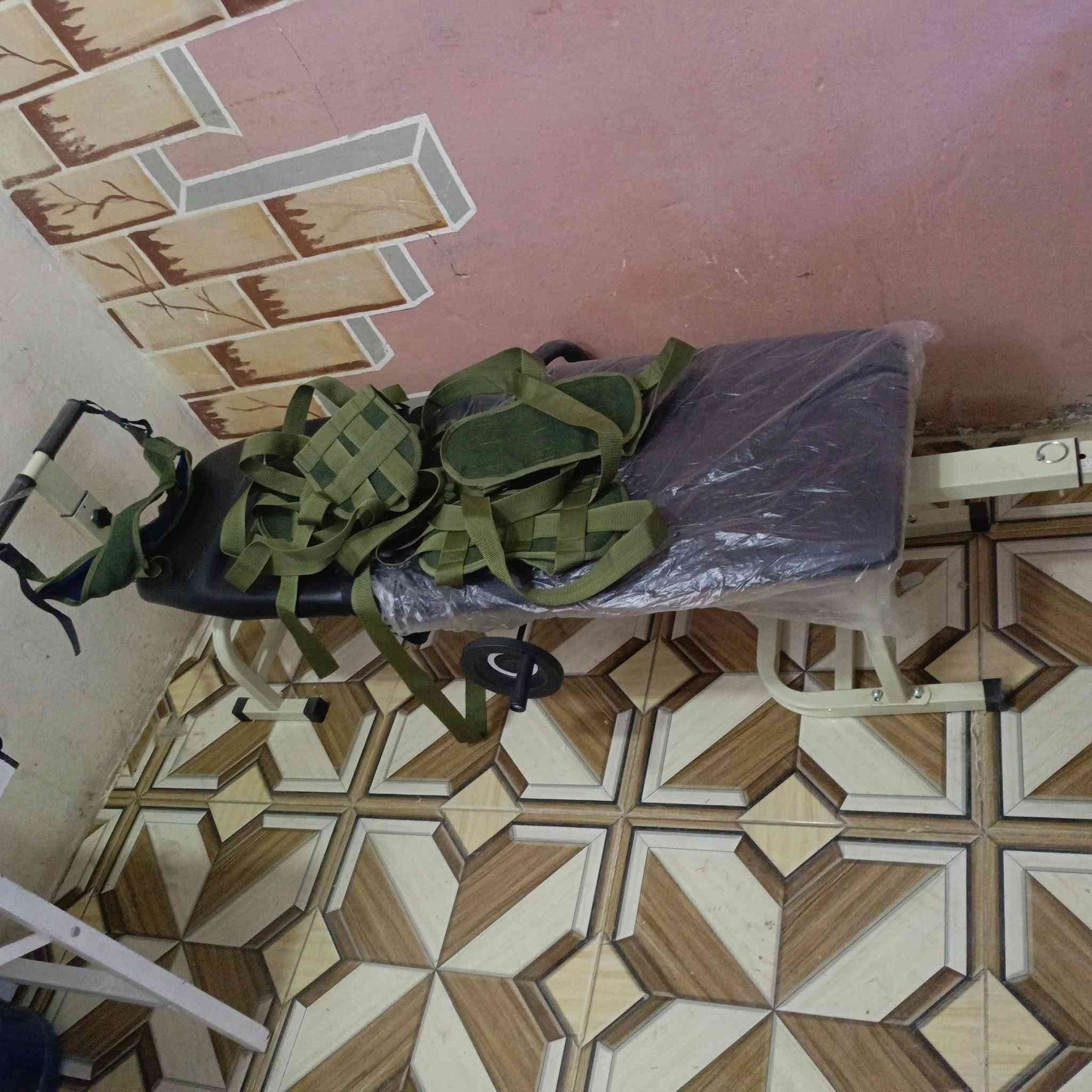 جهاز سحب فقرات جديد للبيع  العنوان  بغداد الشعب سبع قصور شارع ابو علي للاستفسار *********** واتساب
