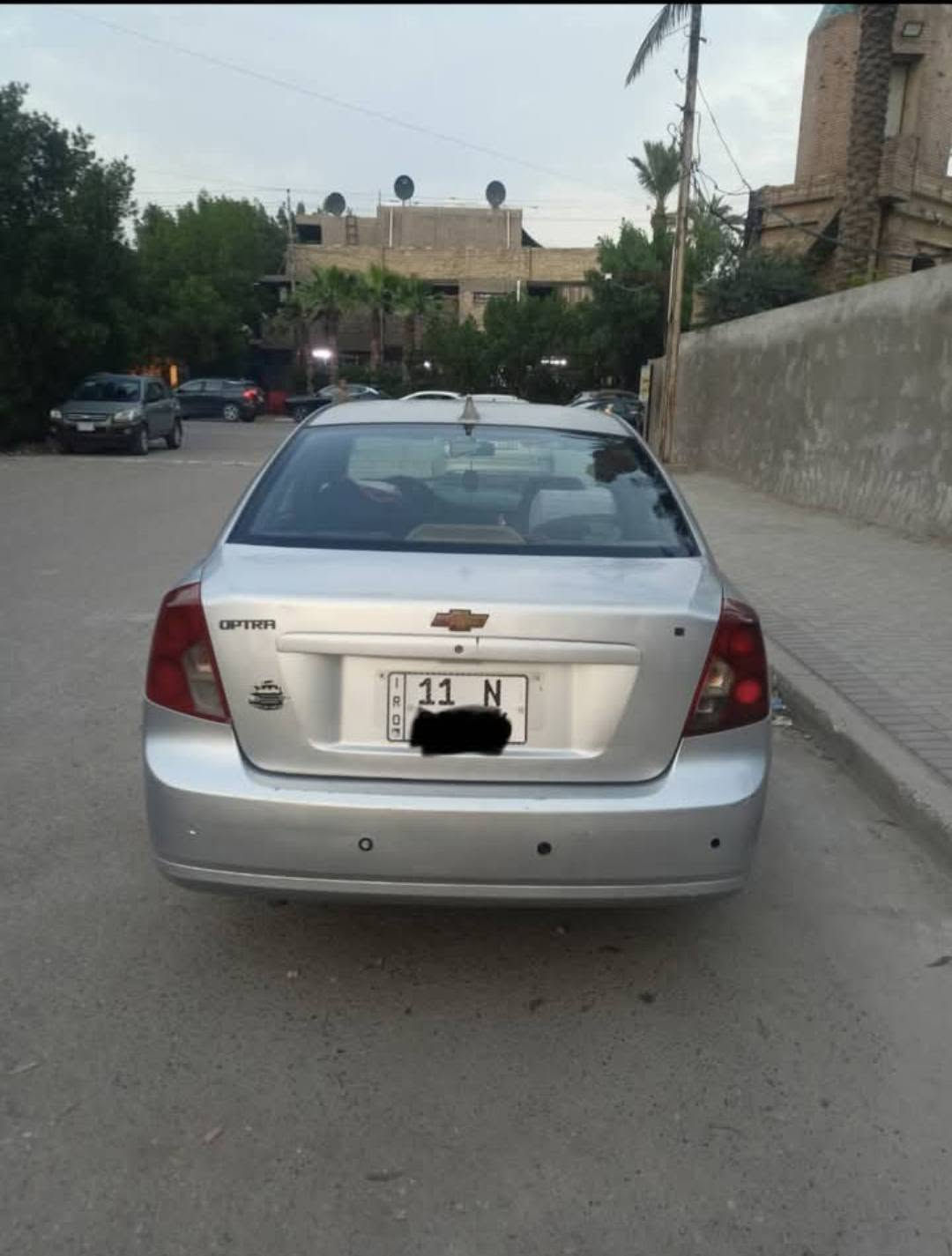 🚗 للبيع أوبترا 2006 – رقم بغداد
📍 بغداد / الدورة
📄 السيارة باسمي، والبيع تحويل مباشر

🔹 أوتماتيك
🔹 التبريد شغال
🔹 السيارة كاملة وما بيها أي نقص فقط اشياء راح اذكرها.
🔹 أبيعها صبغ حزام بدون دواخل
🔹 بيها 5 قطع رش صبغ، بسبب طخطخات خفيفة وآثار الجراد
🔹 الجراد خفيف بالبنيـد والقمارة والجنطة

⚠️ السيارة بيها تفتفة/تذبذب بالرون عند بداية التشغيل لثواني وبعدها تستقر، وتحتاج فحص ضفيرة كهرباء المكينة أو الحساسات.

❄️ أكو ترسبات بالفريز، والتبريد شغال، ويحتاج تبديل/تنظيف فريز حسب رغبة المشتري.

💰 السعر: 50

📞 ‏‪***********‬‏  . واتساب

