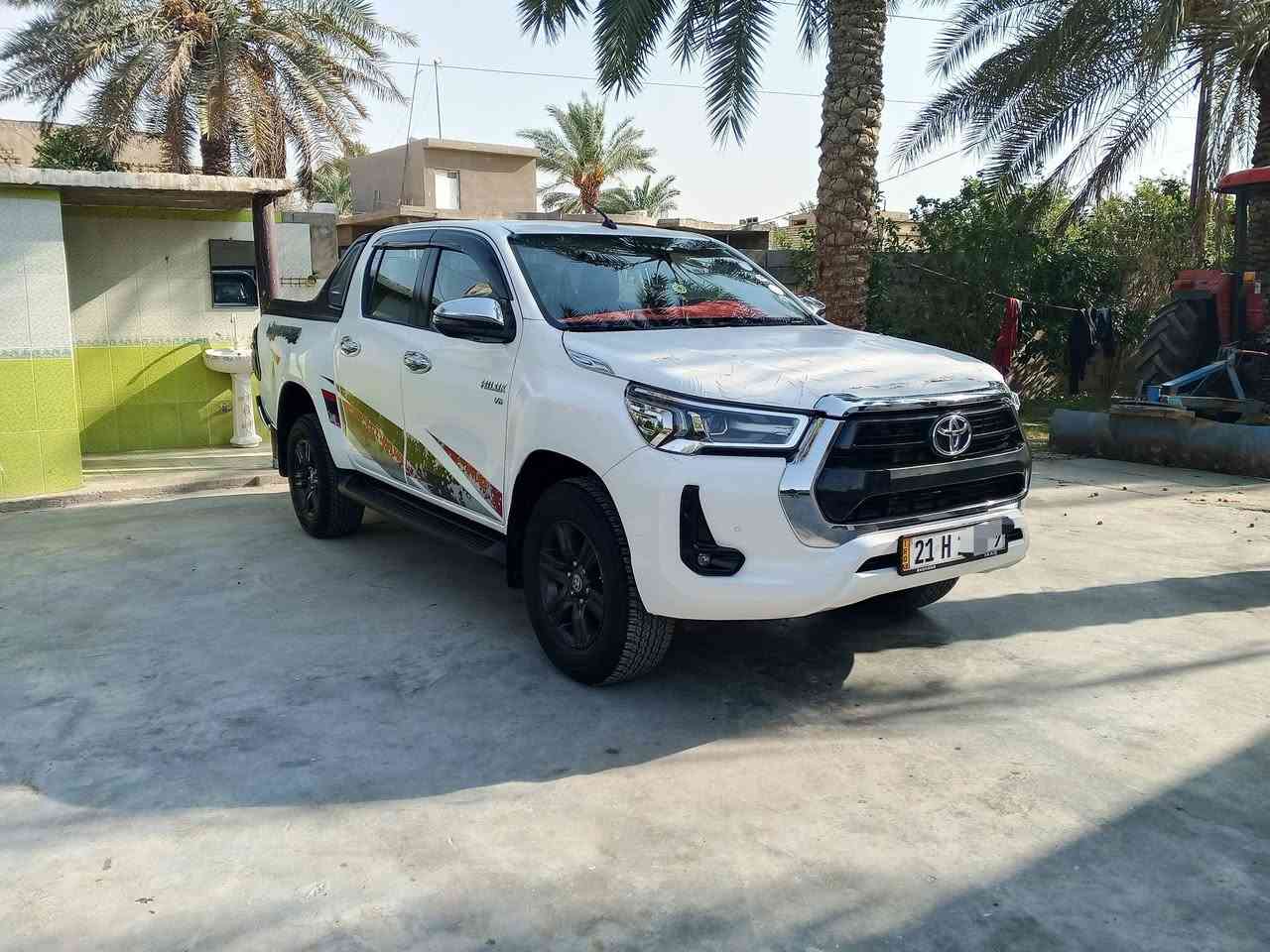 السلام عليكم
للبيع تيوتا هايلوكس TRD 
موديل 2022 ساز فول مواصفات
6 سلندر 
رقم سليمانية تحويل او وكالة 
تخم تاير جديد السيارة مكفولة كفالة عامة عدا شبر بارد باب البدي للستفسار الاتصال ***********

