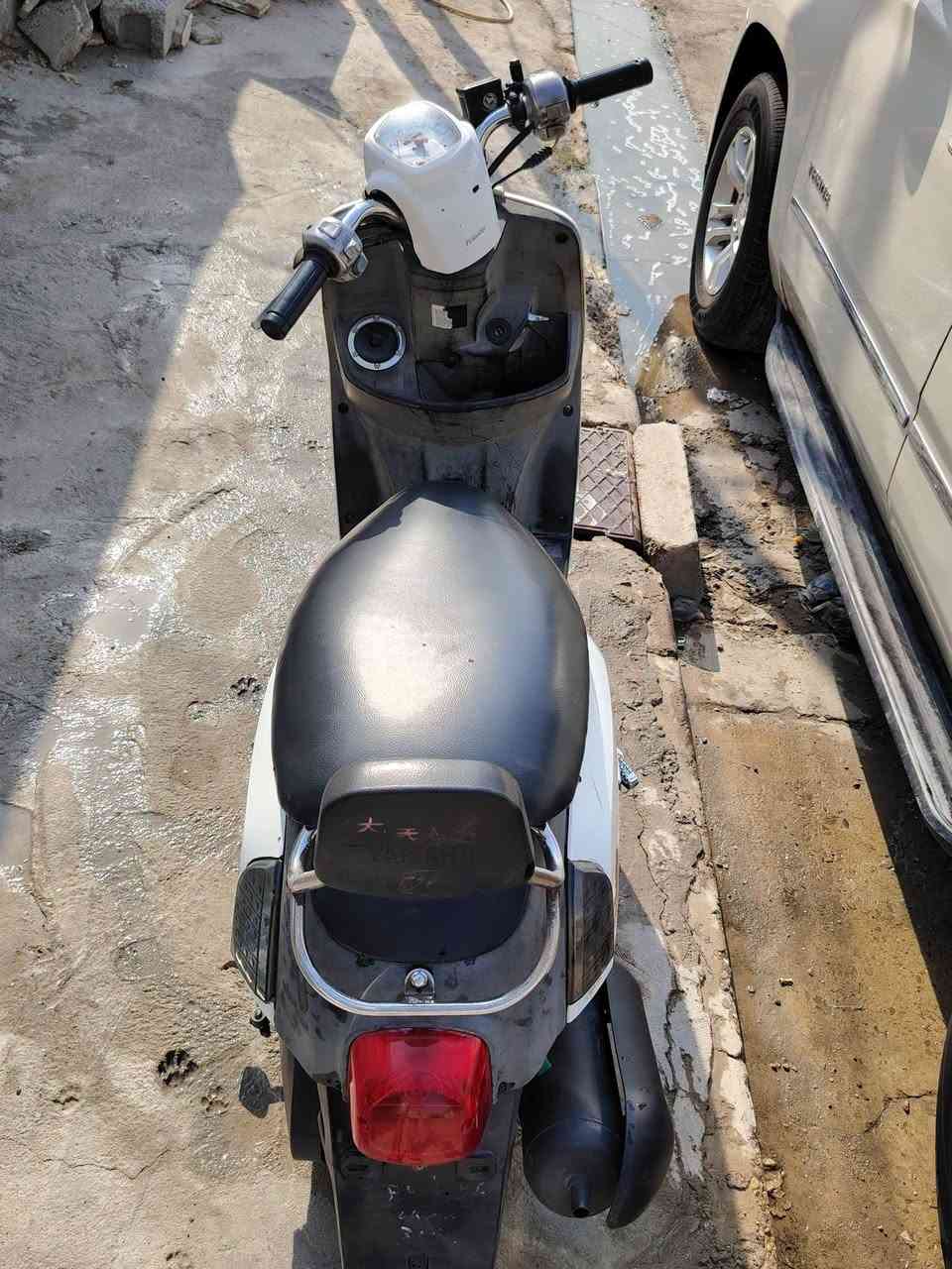 السلام عليكم بوليس البيع دراجه بلاديه ختم واحد كفر اصلي  ما بيه نقص برغي  تخم تاير جلاتين اشاير هورن كيلو متر طوافه كله شغال انضف من صور بهوايه السعر 700 وبيه مجال الشرايي
بغداد الدوره ابو دشير
الرقم ***********
السلام عليكم بوليس البيع دراجه بلاديه ختم واحد كفر اصلي  ما بيه نقص برغي  تخم تاير جلاتين اشاير هورن كيلو متر طوافه كله شغال انضف من صور بهوايه السعر 700 وبيه مجال الشرايي
