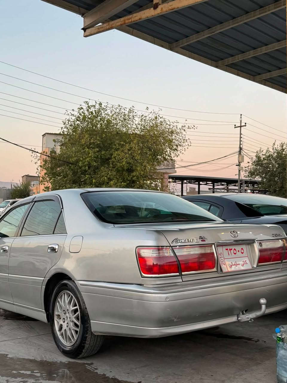 مەلیکە بۆ فرۆشتن
2001  موس 
مەکینە D4 گەورە 175 
٢ دوگمە و تەبریت مەرکەزی 
چوار تایە و ویلی تازە  
پێش ئەبوعیون 
ڕەقەموو بارکۆدی وەرگرتۆتەوە 
گێڕ و مەکینە تەبریت بەشەرت 
تەقەو ڕەقە بەشەرت 
شوێن سلێمانی 
نرخ 40 گەڵا قوفڵ 
***********
