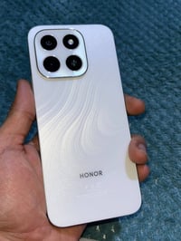 هونر X6c • مستعمل ٣ أيام • شاحن بالكرتون