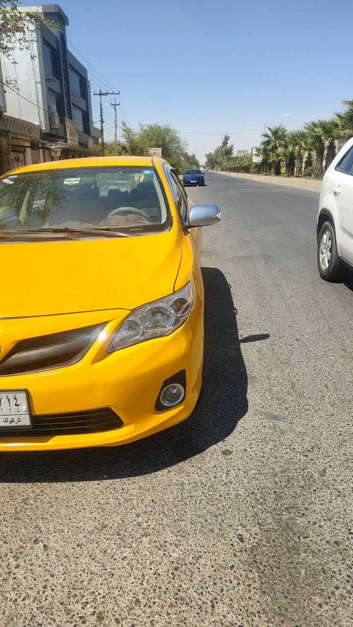 موديل 10 كركوك مشروع وطني كندي بي دفتر بنزين بيهه قطعه وحده تبديل جامرلق سكن بدون دواخل بيهه اشويه تصفيات السعر 95 اني مكلف بنشر خابر صاحب السياره ***********
