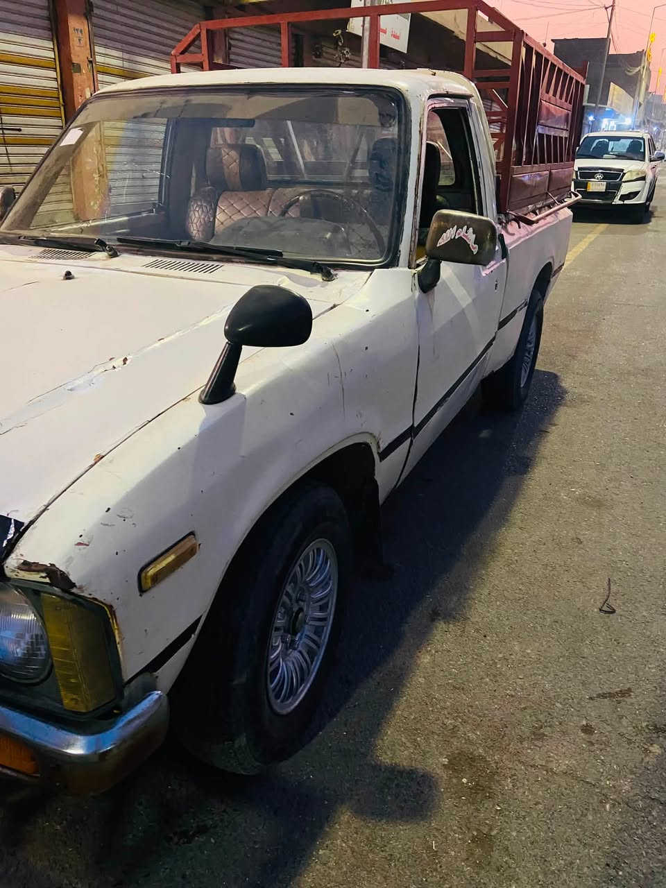 السلام عليكم
بيكم موديل 1980👋
رقم نينوى جديد 👍
محرك كير اكسن شرط ✋
شاصي تكه وحده ملحوم 
شرط التحويل ✋
السعر 25 وبيها مجال
   ☎️***********
