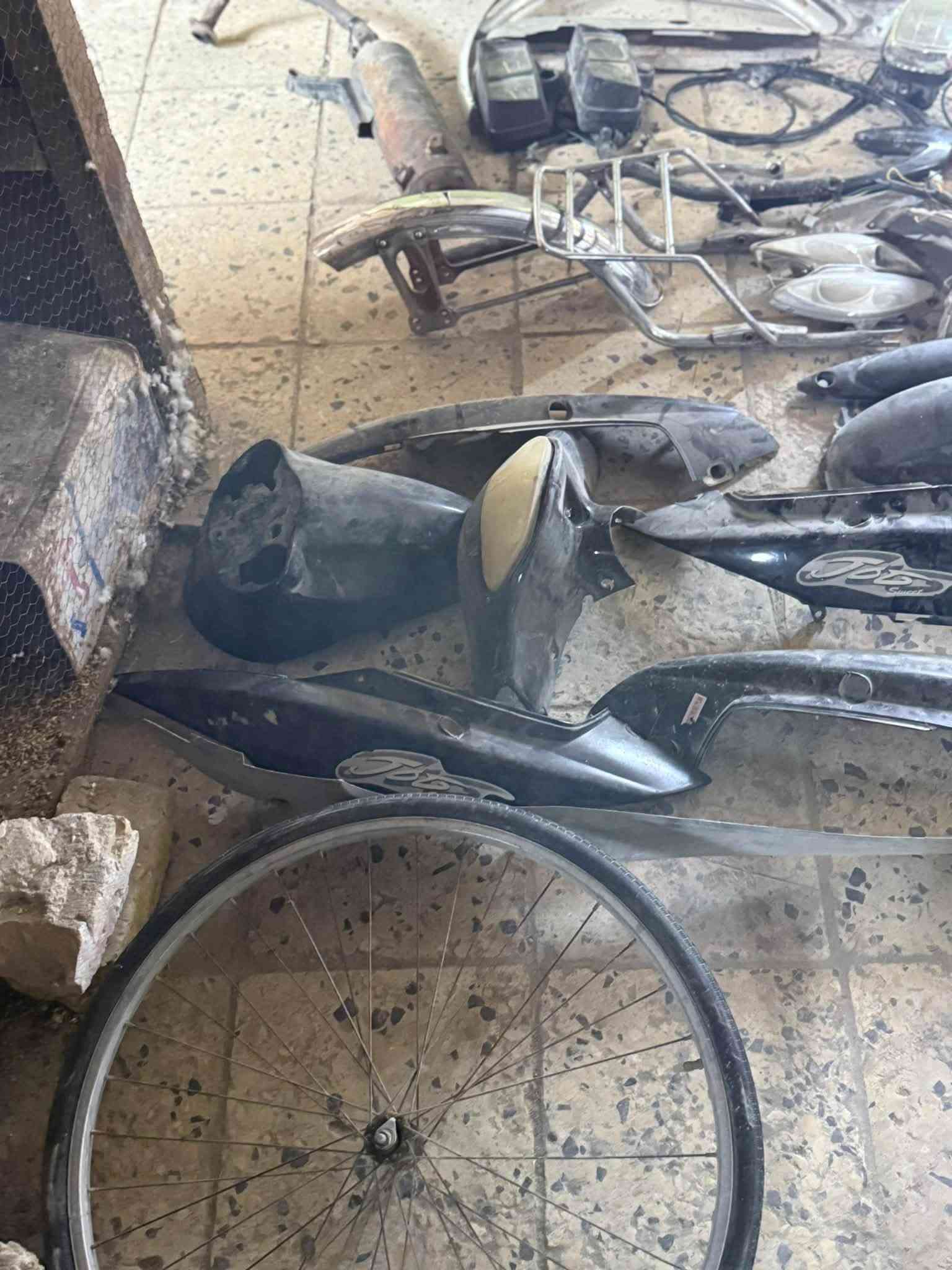 غراض كير وماكس للبيع ناصريه مركز ***********
