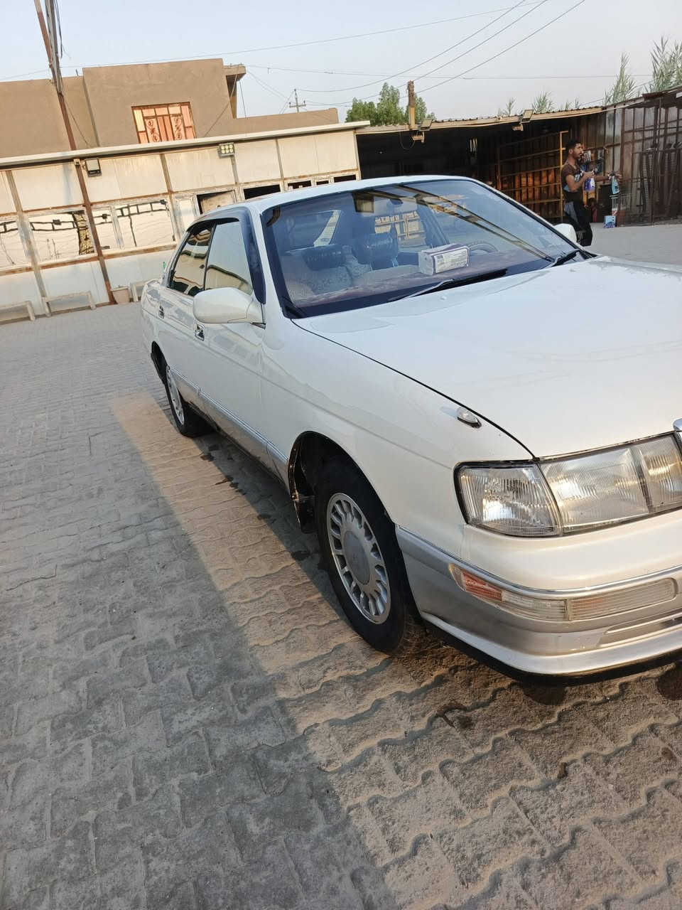 بطه منفصل 95رقم بابل سنويه 28 مكينه وكير 2500ديلكو خير من الله مكفوله كص ونقل جثه وتحويل مصبوغه عام أثر جراد بدون أي ضربه تخم تاير باتري جديد حداديه جديده منضومه زنون غرفتها حلوه جام خضراوي كهربائيات كلها شغاله مكانها بابل سعرها 55 بيها مجال ***********وخادم
