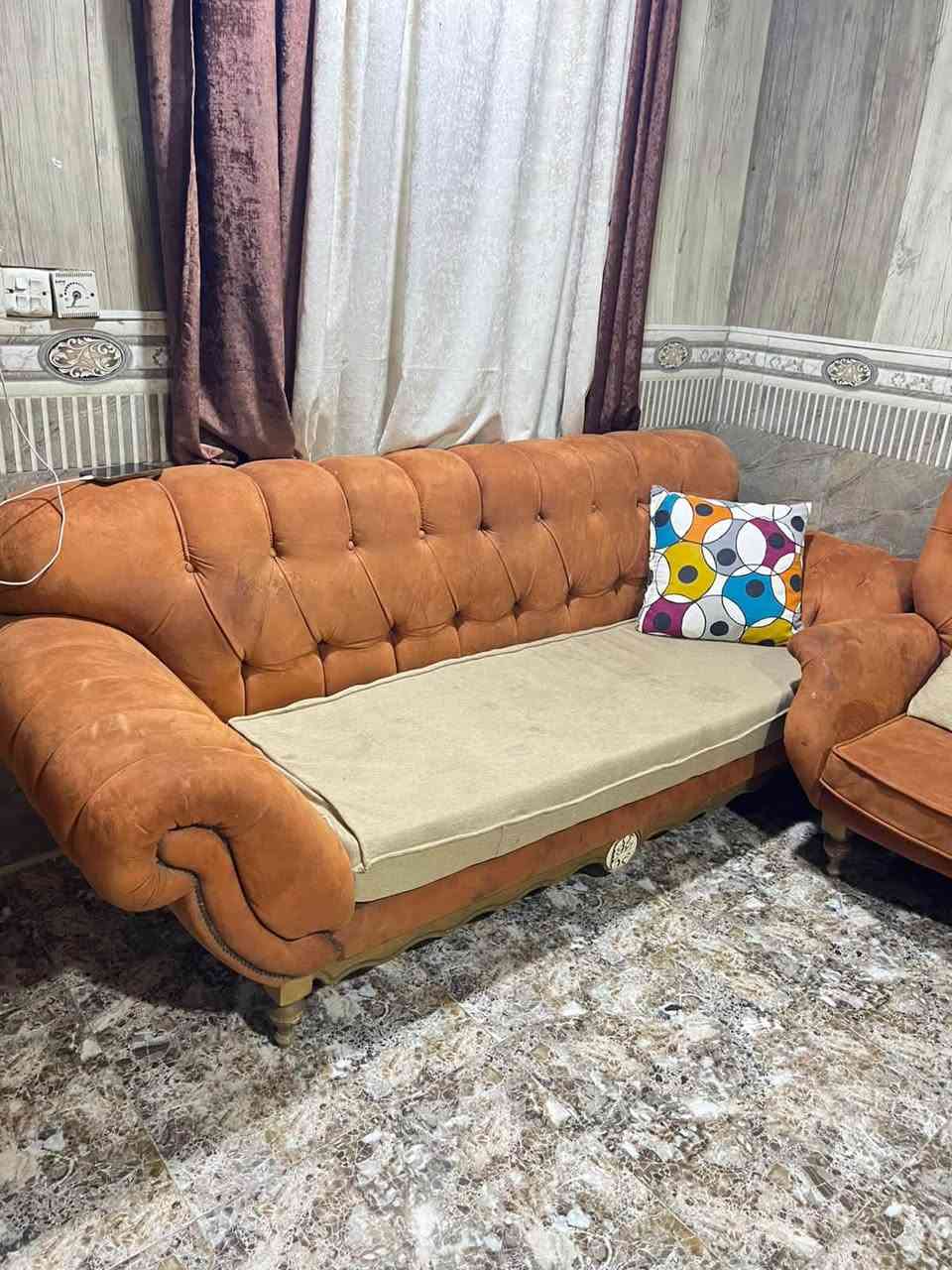 كنب • ٨ مقاعد