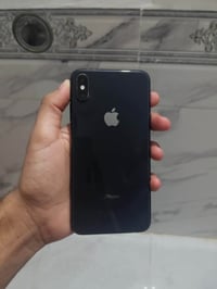 ايفون اكس اس ماكس • ذاكرة ٦٤ • بطارية ٧٨