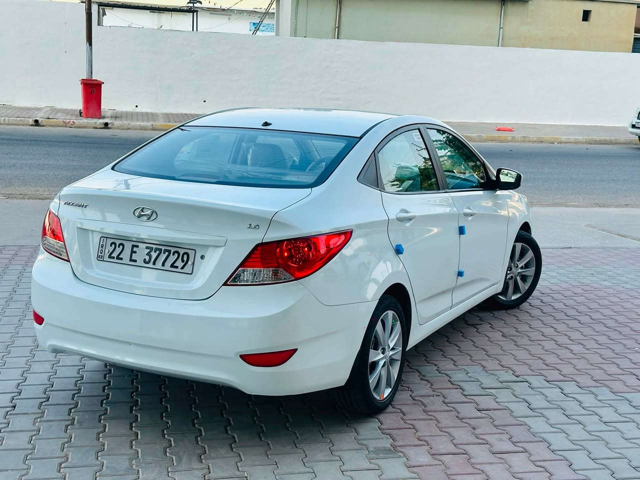 هونداي اكسنت 2014 خليجي سعره 95 محرك1600 دوش دبل قطرة  ژينگة سنوية هزة كلها 2030   مواصفات  خدمات  Absويل ١٦  تحكم مواصفات ECO  سيارة بيها قطع و نص بدون دواخل بدون ضربة شرط محرك گير  شرط  مامفتوح ، تبريد ثلج ، تايرات جديدة ،    
ورقة الفحص موجودة ، مكان السيارة كركوك ايسكان 
اسيا   :    ***********
