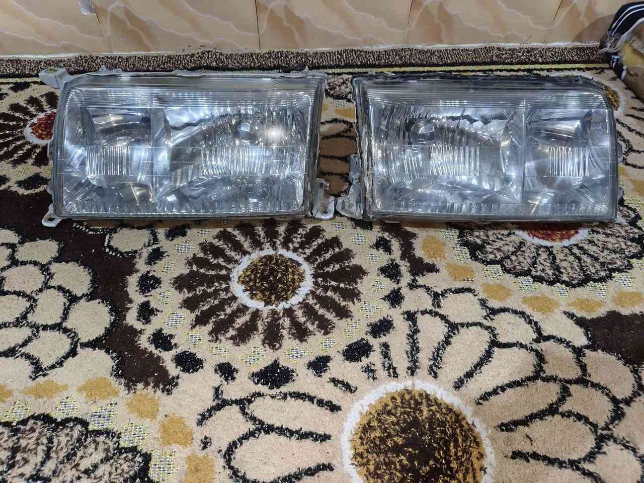 سلام عليكم غراض سيارة رأس الثور (شباك\دعاميه\لايتات) للبيع عنوان البصرة  للاستفسار ***********
