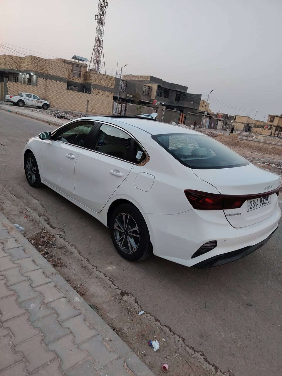 سلام عليكم سيراتو ٢٠٢٢محرك ١٦٠٠رقم نجف دولي باسمي شخصيا تحويل ثاني يوم هزه جديده كفاله من فتح وصبغ بارد بسيط سياره جديده وناشفه عله وضع الشركه تخم تاير جديد مكينه كير حداديه شرط الفحص فول مواصفات فتحه تبريد قطعتين شاشه كامره مري شفط اشاره بالمرايه بلاجكتو لايت لد حساس خلفي خمسه ويل كب تحكمات وضعيات قياده ددواخل لونين السعر ١٥٨ وبيهه مجال مكاني سماوه رميثه للاستفسار *********** أو ***********الاسيا بي وتساب
