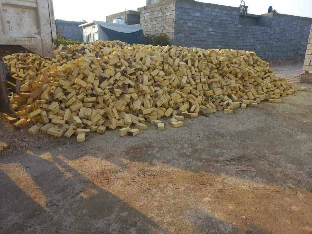تجهيز طابوك للبيع نهروان عادي رمل سمنت فرشي سباس البيع طابوك 4000 8000  آلاف زياده 300 طابوكه توصيل نجف كربله حله ديوانيه للحجز عل هذا الرقم وبي واتساب ***********
