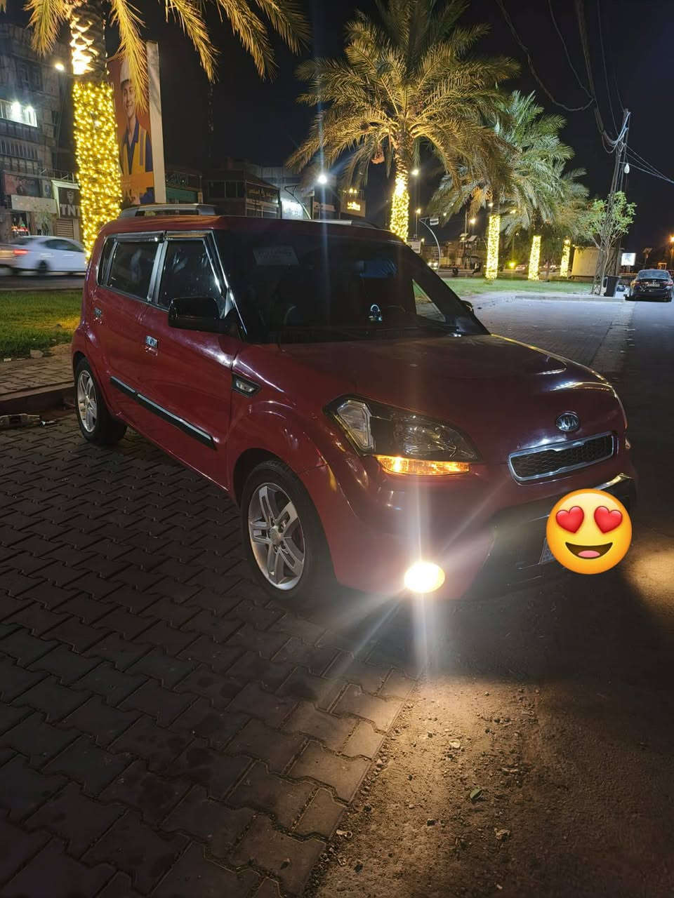السلام عليكم
صول 2013
ادوات ادوات
كصه جنطه شغل باجات
سياره جديده وعليه ادامه كامله من كل النواحي
فول عده البصمه
متومه اربيل 
محرك 2000 
السعر 40 بي مجال قليل حكً الجيه
الاتصال فقط ***********
