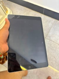 ايباد 9 • ما مفتوح • للبيع