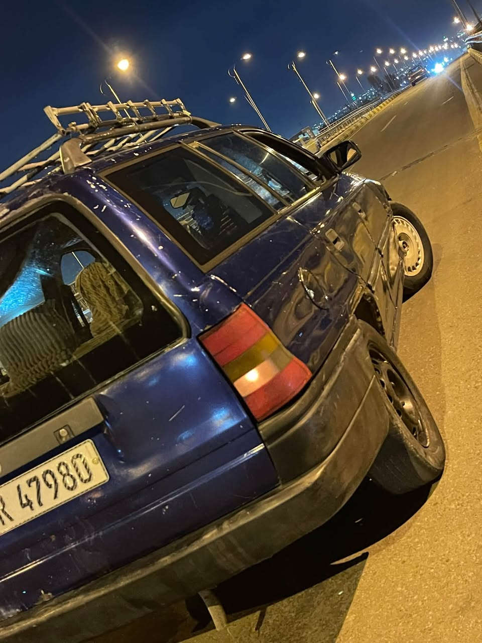 استر موديل ٩٢ محرك ٢٠ صاحبها بل موصل محرك كيرر شرط طخه جملخ الوره  سعره ٢٥ وبيها مجال ***********
