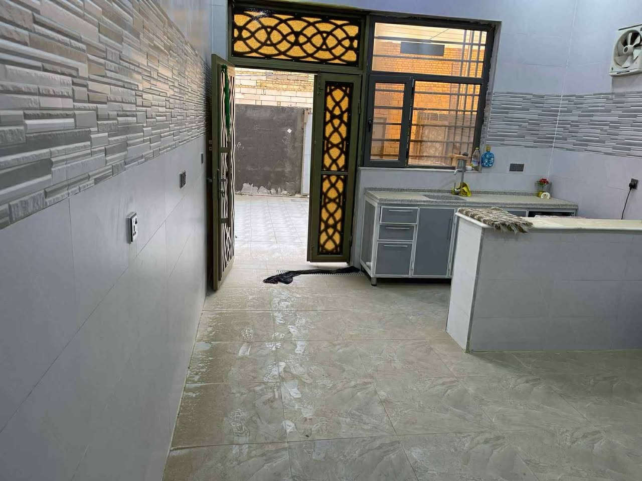 بيت زراعي • ٢٢٠م • طابقين