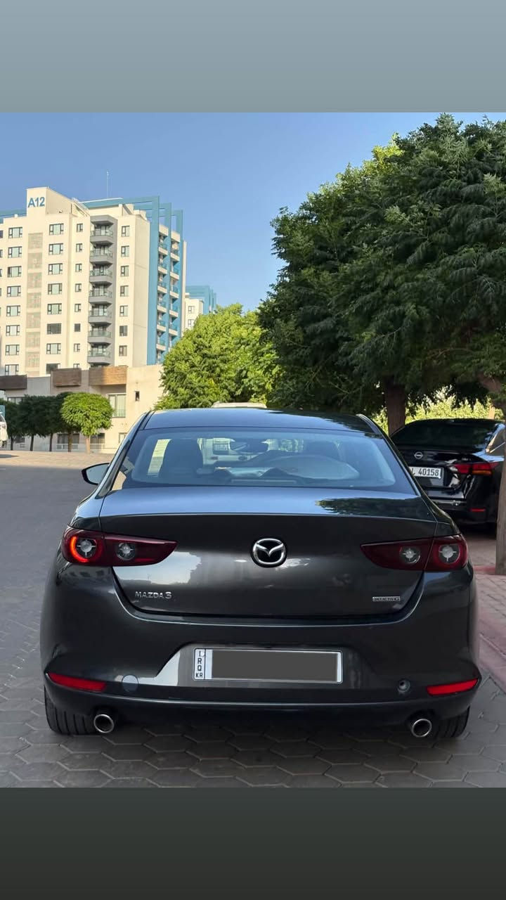 مازدا 3
مۆدێل 2024 
47هەزار کم ڕۆشتووە 
بەس بۆنیتی بۆیاخە 
سەنەوی تازەیە 
فولە 
بێ تۆربۆ بێ دەبڵ ئەکسل 
شوێن سلێمانی 
نرخ 139 گاڵاو معامەلە
موشتەریت تەلەفونکە لە خزمەتام 
***********
*********** السليمانية, العراق

