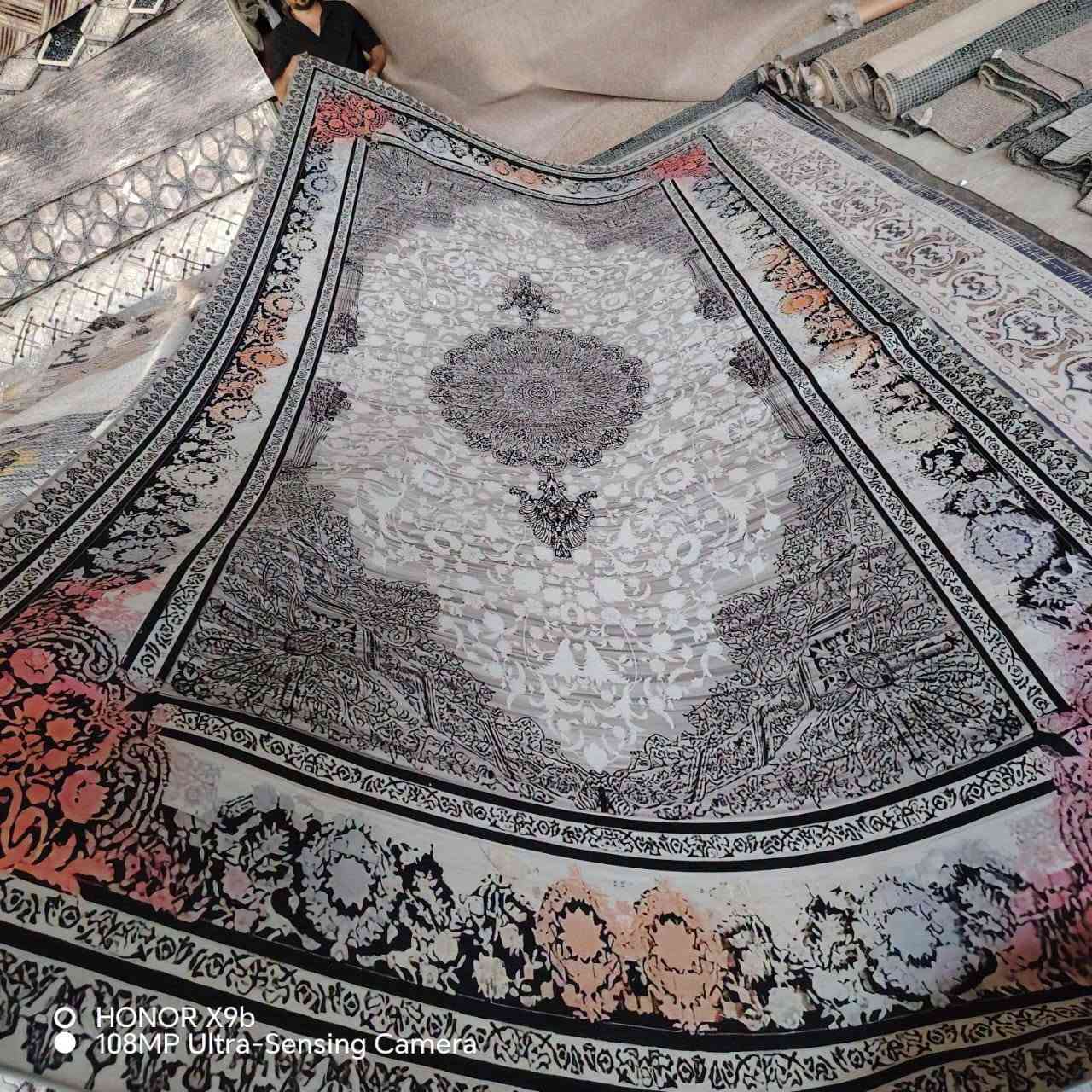موكيت ثري دي • كلاودي • دواسات ملونة