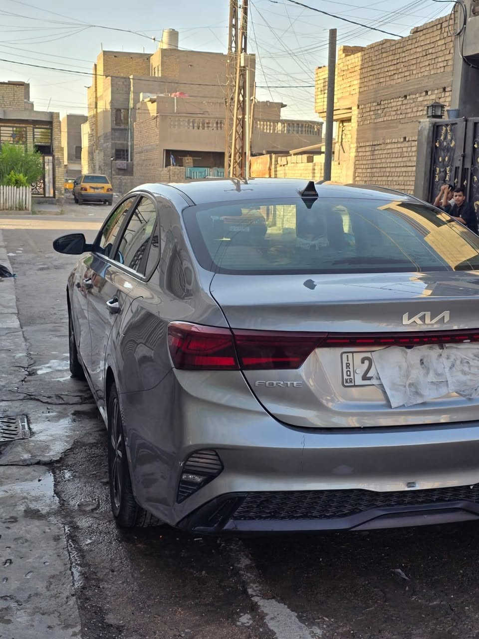 السلام عليكم
للبيع كيا فورتي 22
وارد امريكي
حادثها موجود بل منشور
ماشيه 132000KM
منظومة غاز جديد
سياره رقم أربيل
مواصفات نص فول
شاشه جبيره
تحكم ستيرن
فور ويل كب
انظمت قياده
سعر السياره 135 وبيها مجال
مكانها بغداد البياع قرب تقاطع درويش
***********
***********
