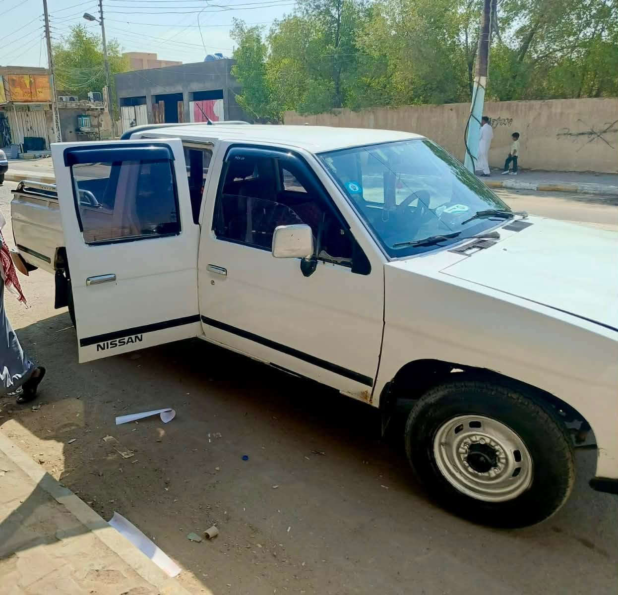 السلام عليكم للبيع بيكم نيسان 95 رقم مثنى نكليزي كير محرك 2400جدد حداديه جديده مكفوله من الضربه مصبوغه جماليه دواخل جدد كما موضح بصوره الـــسـعر 37 المكان السماوه قضاء الخضر 
للتفاصيل اكثر الاتصال ع الـرقم ‭***********‬

