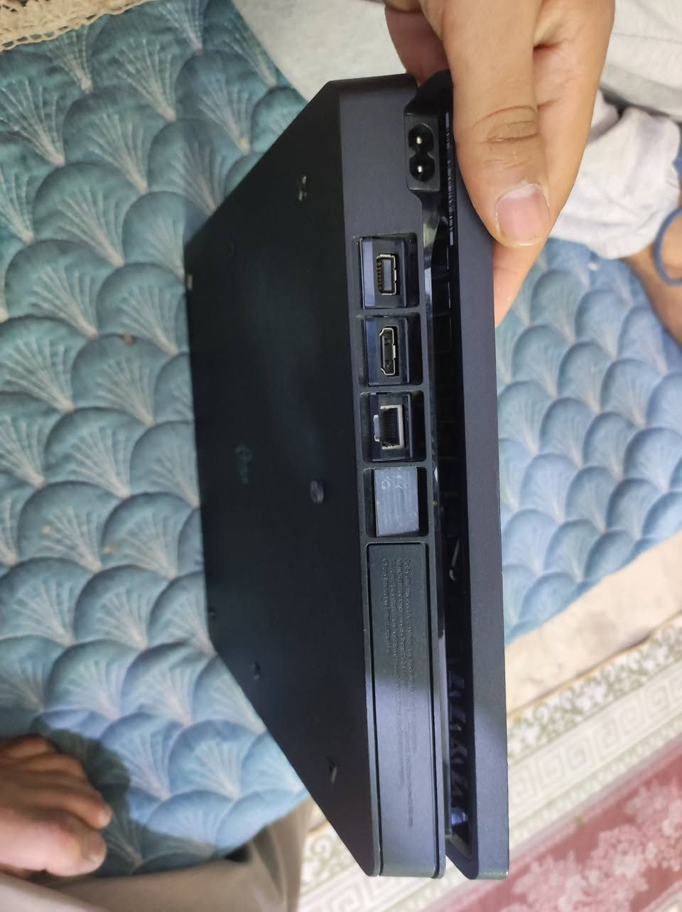 سلام عليكم بلي فور سلم مهكر مفتوح تنضيف فقط الجهاز مكفول اي خلل مابي سعره 215 و بي مجال ***********تواصل وتساب
