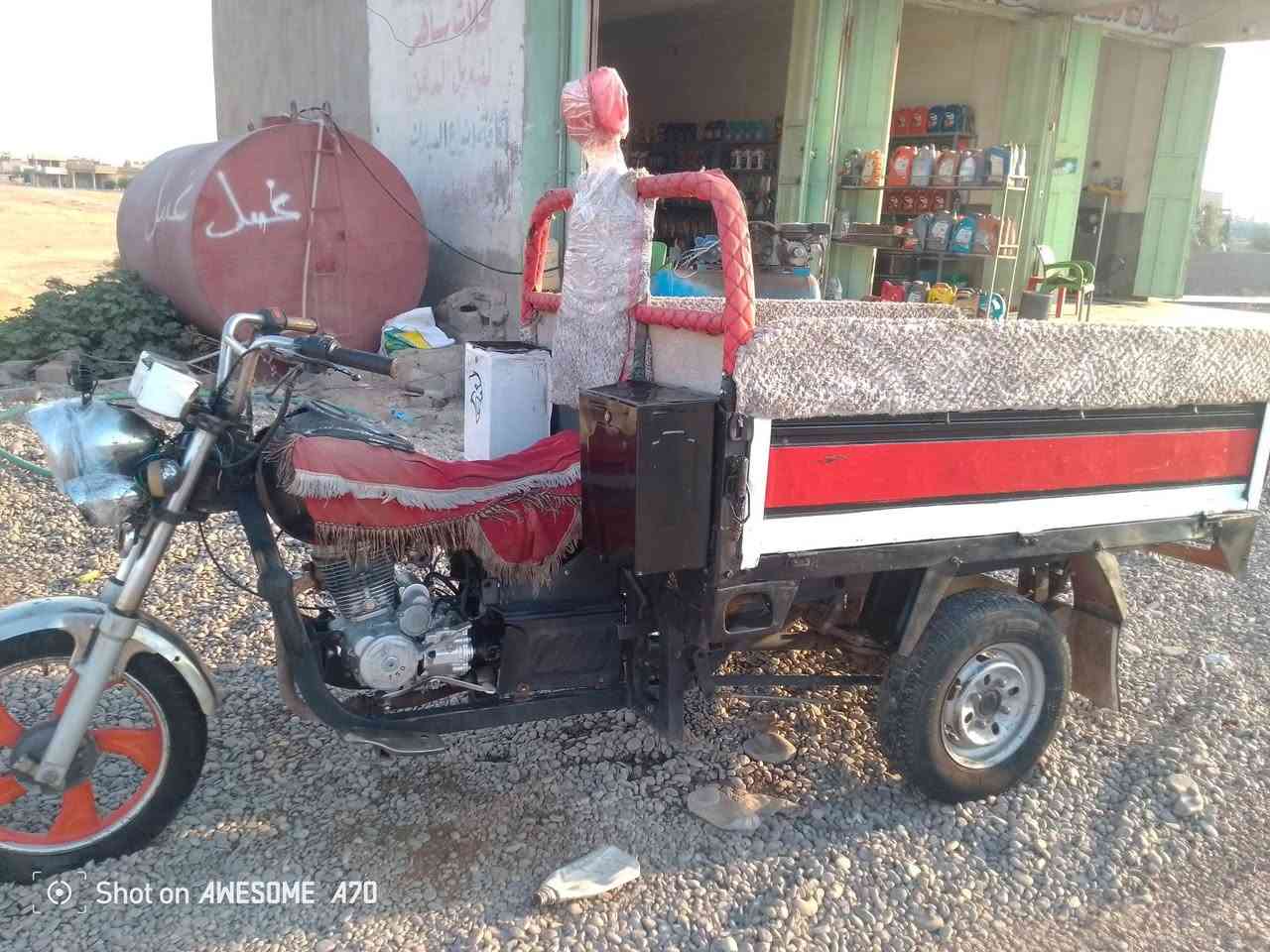 سلام عليكم ستوته البيع مويل 20 ومحرك 20منفيس موجود السعر مليون  و100 وبيه مجال ***********
