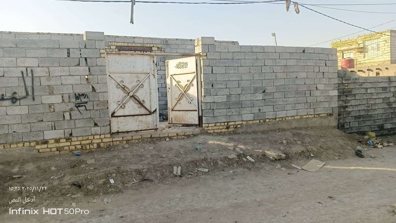 سلام عليكم هيكل زراعي للبيع كامل واصل للعكاده عنوانه حي الفرات زراعي اليم الطاقه مرقم وكامل مساحته 200م سعره مناسب تفاصيل اكثر اتصال *********** او مراسله الصفحه
