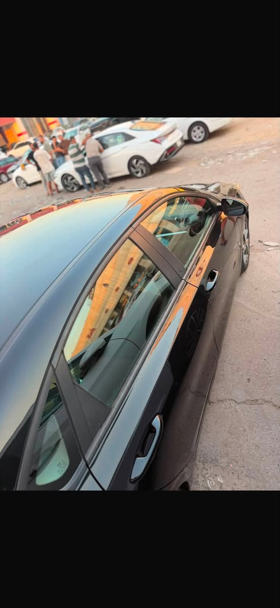 السلام عليكم شباب فورتي وارد امريكي حادثه موضح بلصور موديل 2019 سياره خير من الله كير محرك تبريد صدر مكفواله من الغد والشواصي السياره كلش حلوه ورخيصه وبلعافيه عل ياخذهه  السعر ٩٥ وبيه مجال بسيط مكاني حي الجهاد ***********
