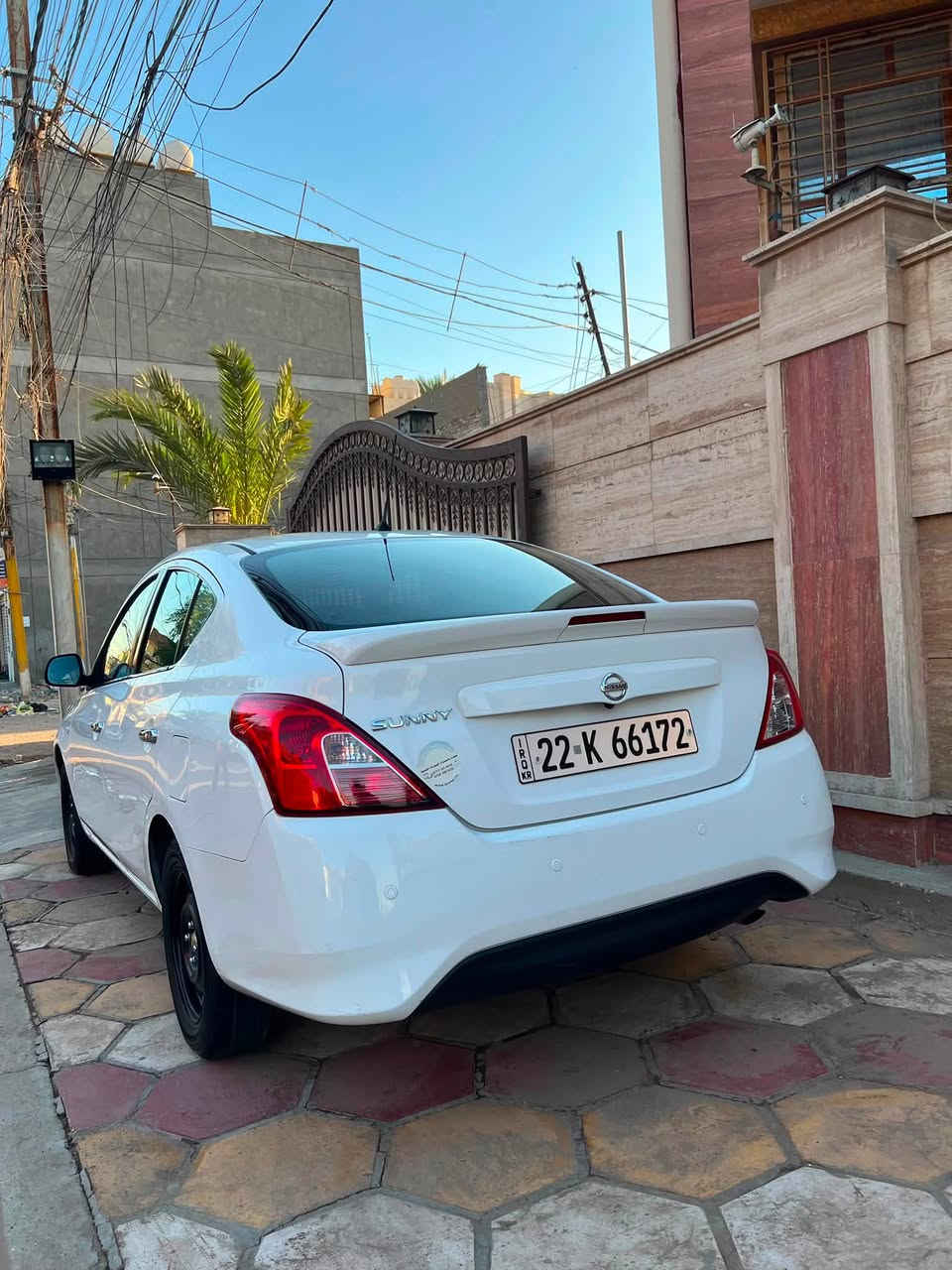 سني هندي موديل 2022 ماشية 82 رقم اربيل بيها مكانين بارد بدون صبغ عليها تخم تاير جديد  السعر 110 و بيها مجال بسيط 
مكانها بغداد المشتل 
اني مُكلف بالنشر 
للاستفسار اتصل ع الرقم
‏‭***********
