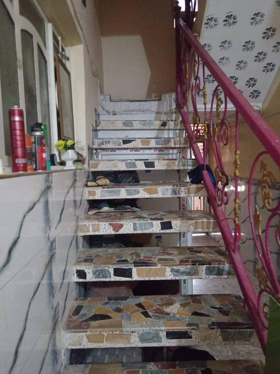 بالزيتون • دورين • بناء درجه اولى
