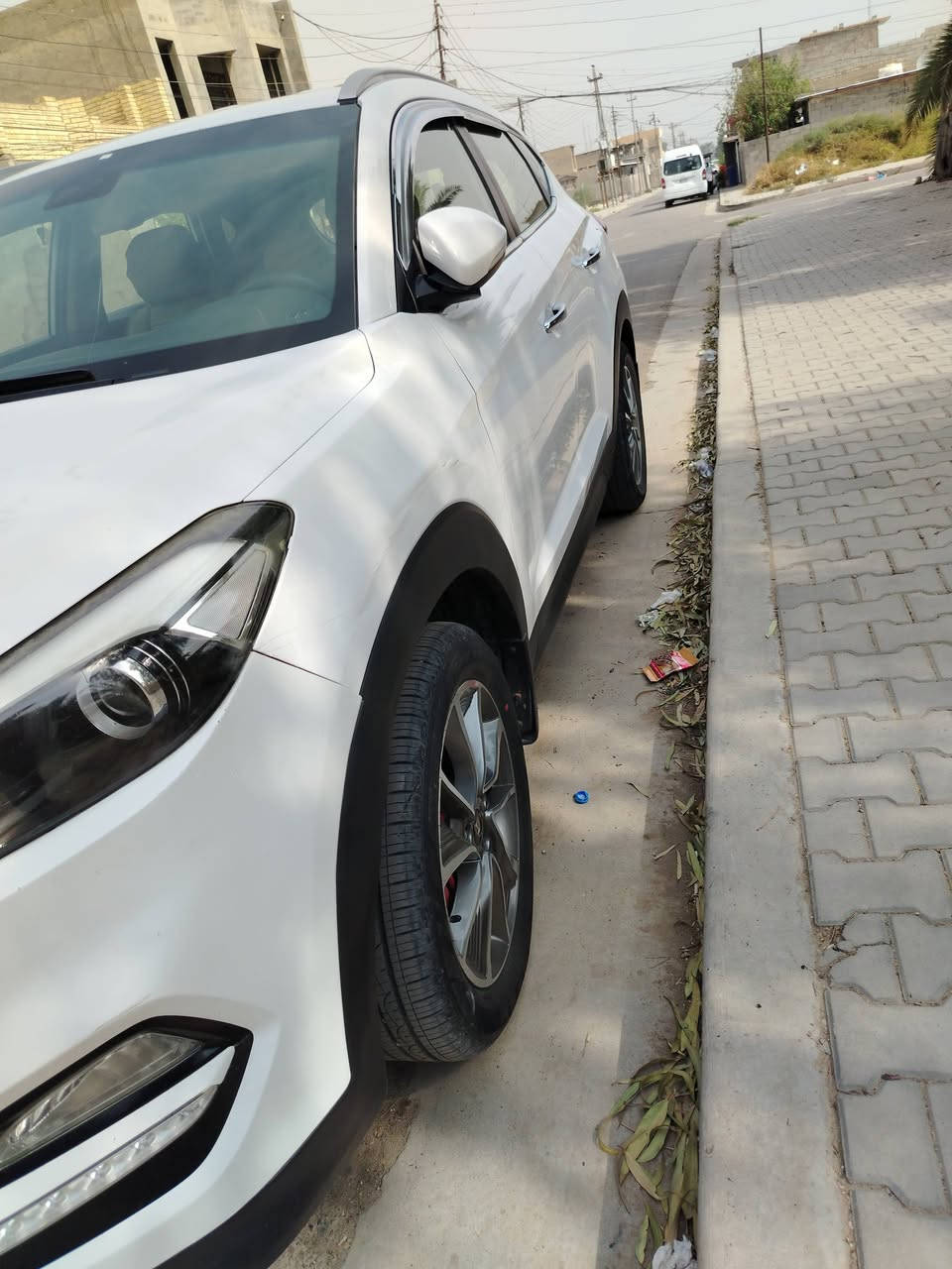 توسان ٢٠١٨ • مرخص • تبريد قطعتين