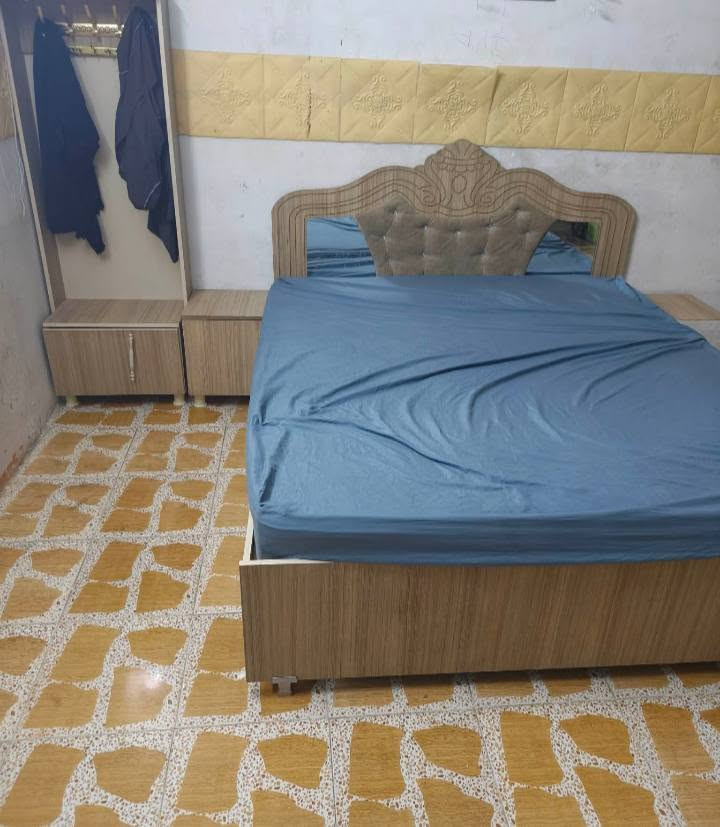 غرفة نوم شغل عراقي شغل اللستفسار***********
