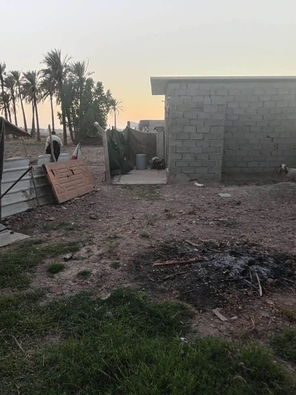 قطعه ارض للبيع المساحة 1000م
سند 25باسم البائع
تحتوي على مشتمل بناء قديم
متوفره بيه كافه الخدمات ماء كهرباء تبليط
الموقع //////منطقة البو حمير
للاستفسار اكثر مراسلة الصفحه او الاتصال على
***********
