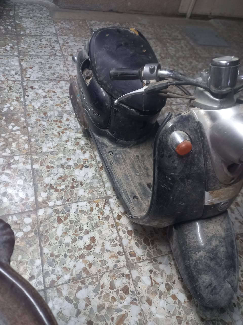 سلام عليكم دراجه كلاسك فحل متروكه ماتشتغل دراجه كله بعدها على وضع البلادي كهربائيات كله شغاله بس متروكه سعرهة ١٥٠ وبيه مجال بسيط للشراي مكاني بغداد العبيدي رقمي *********** دراجه فحل قفل كسل ابلادي
