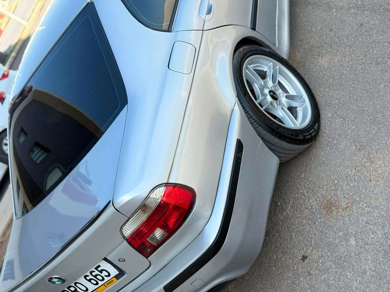 Bmw e39 528i🚀🇩🇪
***********
بیئێم دەبلیو سەقەڕ شتی لۆک و هەرزان✅
مۆدێل: 2000👑
تەبرید لەسەر سویچ بە شەرت مەنەفێستە مەزبووت گێڕ و مەکینەی بە شەرتی ١٠ وەستا بوخار دوکەڵ هەموو شتێک بە شەرت بەدوایا مەگەڕێ مەکینەی ٢٨ ی دەبڵ دیجیتاڵ🚀 سەیارەکە حیزامە بۆ جوانی کراوە

سعر: 63$مەجالێکی برایانە
