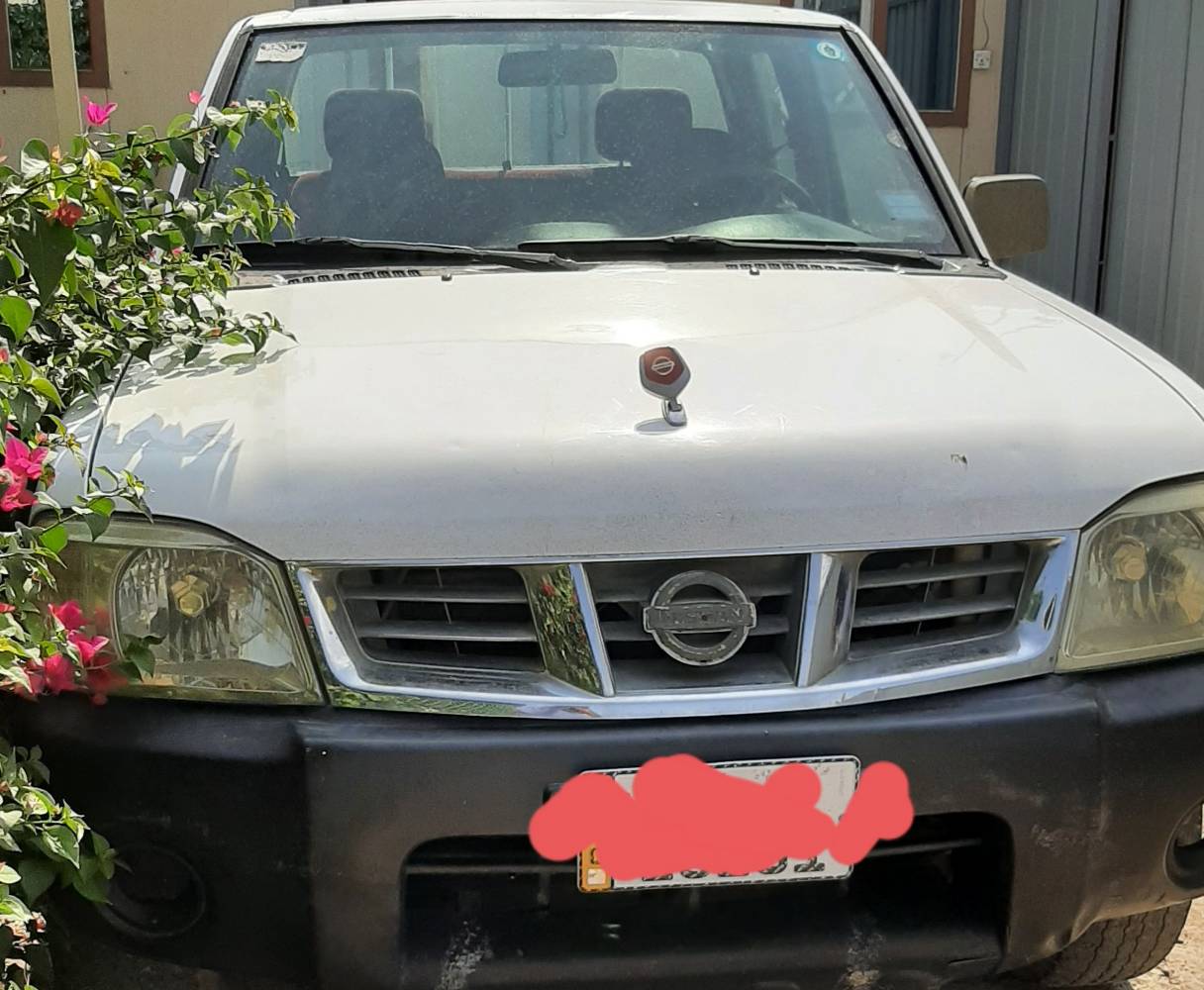 بيكب نيسان • ٢٠١١ • باب تعبان