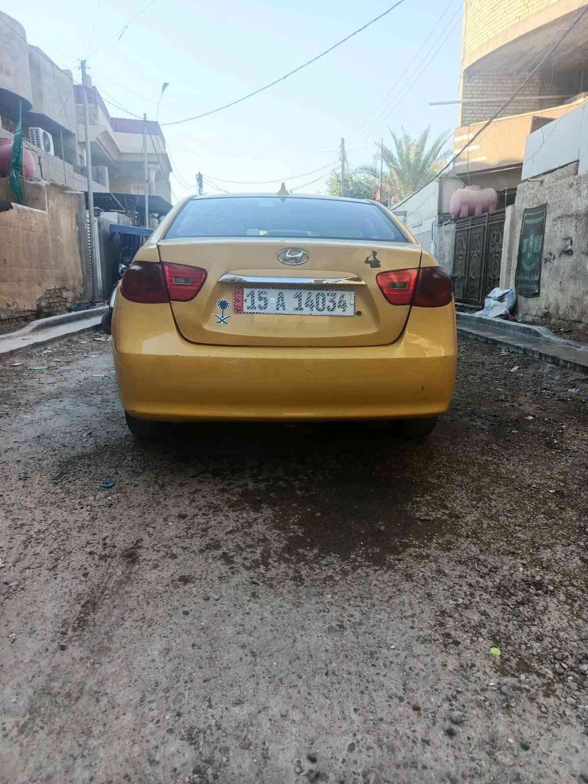السلام عليكم انترا 2010 
وأرد امريكي حادث جاملغ خلفي 
بدون دواخل سياره ليبل واحد 
ماعده جاملغ الامامي نطخ وبدلته وموجود جاملغ 
كير مكينه حداديه خير من الله
تخم تاير رقم انبار انكليزي 
سنويه ال٢٩ 
مكان السياره بلديات تقاطع الكهرباء 
السعر 75$ وبيها مجال  
الاتصال ع رقم الهاتف 
*********** بغداد, العراق
