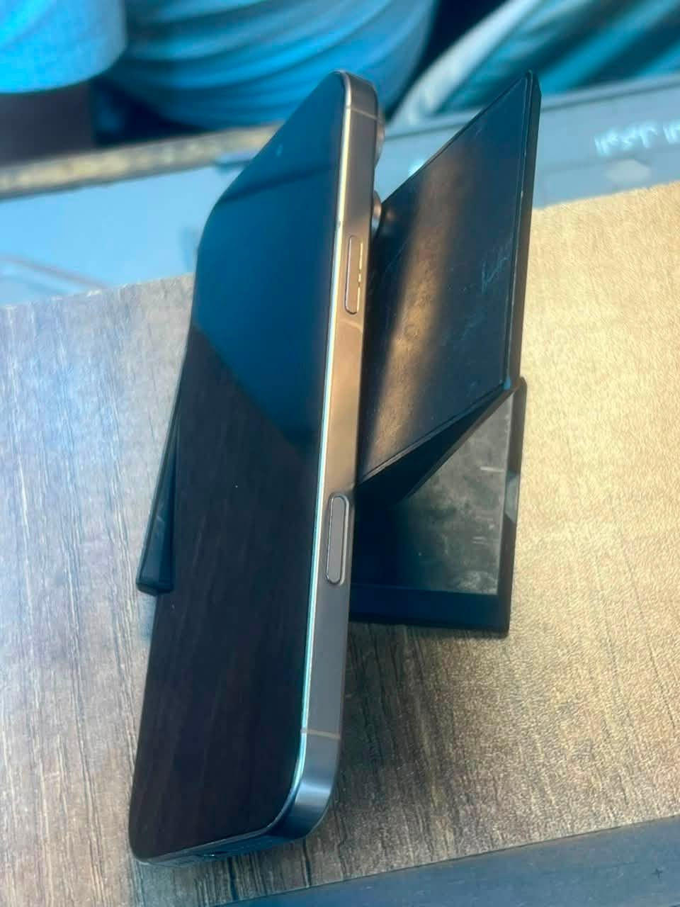 ايفون 16 برو ماكس
ضمان ABMبطاريه🔋93
كامل ملحقات كارتونه + كيبل شحن ولاسق شاشه اصلي وعدسات  سعر 1325 مكان بغداد جسر ديالى
***********
