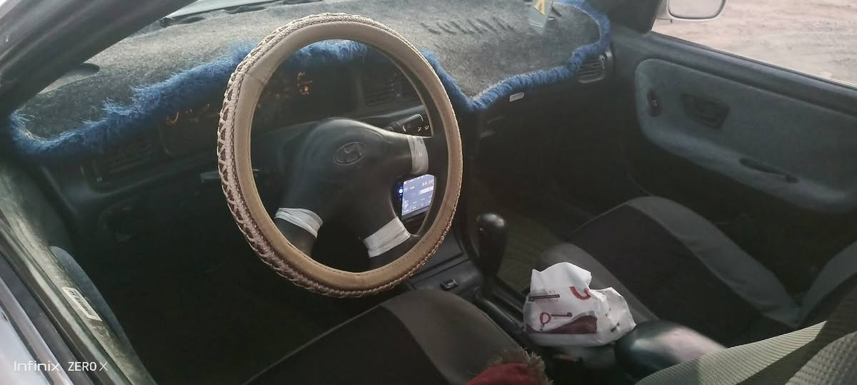 .
سوناتا 2 موديل 95بغداد سنوية جديدة بأسمي هزة جديدة كير اوتوماتيك محرك مفتوح خير من الله تبريد نقص كمبريسر تايرات جدد كهربائيات كاملة حدادية شرط نضيفات مصبوغة جمالية 
السعر 37 وبيهة مجال 
مكان السيارة بغداد المحمودية ناحية الرشيد 
*********** 
‏‪***********‬‏
