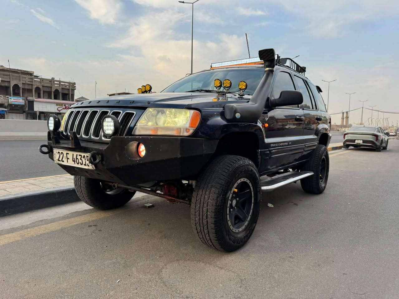 اوفرلاند • V8 ٤٧٠٠ • موديل ٢٠٠٠
