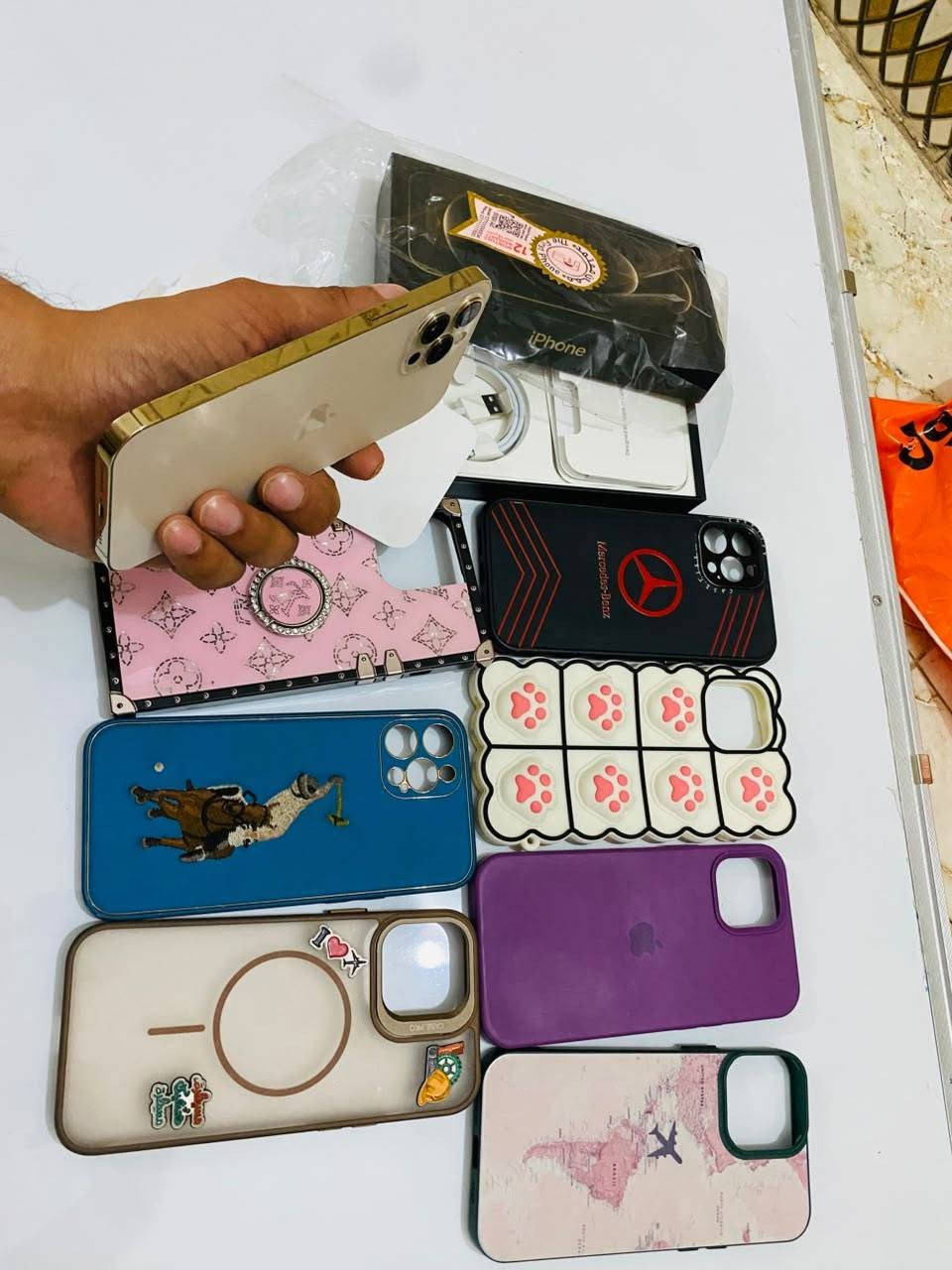 ايفون 12 برو ماكس • قطعتين • بطاريات ٧٦/٧٥
