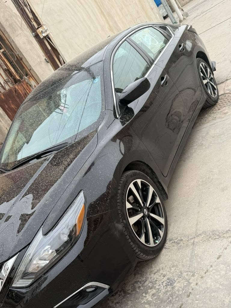 نيسان التيما __ 2016
موصفات __ sv 
ويل بلادي حجم __ 18 
بجم كبس  🚘
 طايرات جديد  🛞
 صدر امامي وخلفي ما بيهم اي عيب  🔩
 كير ومحرك بشرط  ⚙️
غرف سيارة نظيف جدا  💺
ضررها صندق وجاملغ خلفي بدون دواخل ⚒️
سيارة رقم سليمانية شرط التحويل دفتر بنزين بيها 
السعر 115 للتواصل ***********
مكاني كركوك كركوك, العراق
