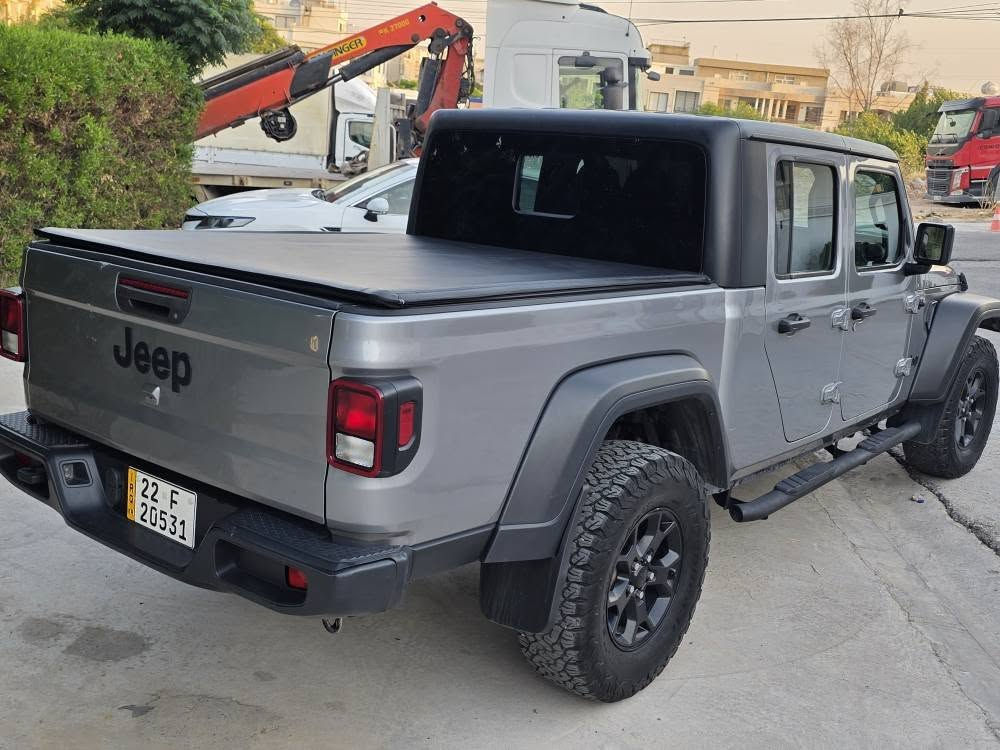 مةكينة ٦ بستؤن
كلين
گئر مةكينة  بةشةرت
نةكراوةتةوة
اكسل بةشةرت
١سةنت مةسرةفي تئدا نية
نمونةية لةجواني
سةيارةكة هي مالةوةية
كارةبايي اكسل بةشةرت
سةيارةكة بئ بؤياغة 
بئ تةحديل
بئ قؤب و شوخت
تةنها pdrئكي بجوكي هةية
لةدةرگاي دواوة 
دةحامي بؤ دةحامي بةشةرت
شوئن هةولئر 
نرخي ٢١٧ و مجاليكي كةم
*********** أربيل, العراق
